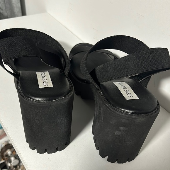 Steve Madden Black Platform Sandals - Picture 2 of 5